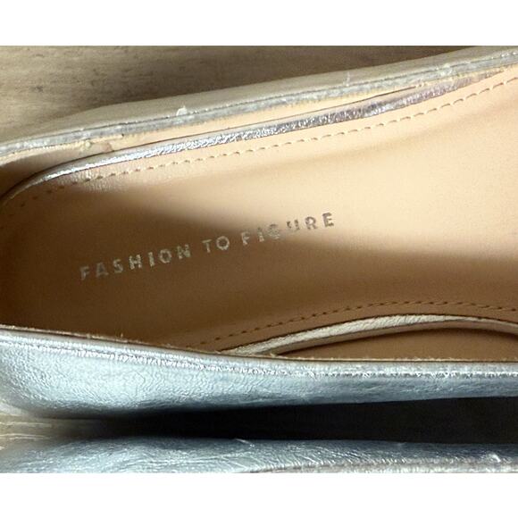 Fashion To Figure Women’s Bailey Ballet Flat Silver 9W - Picture 5 of 8